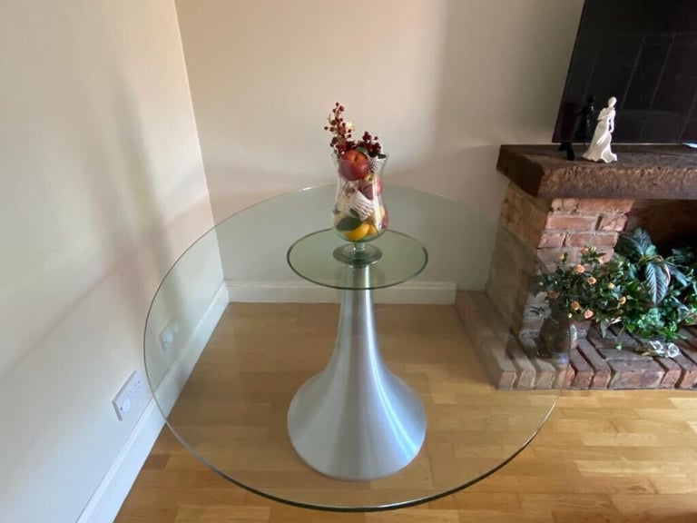 Paloma oval large dining table glass vase stand legs silver chrome