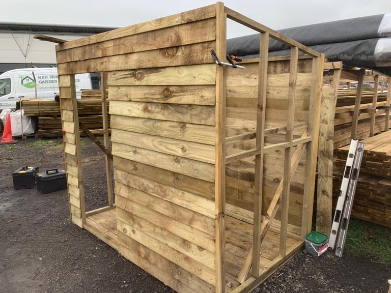  Sheds and decking 