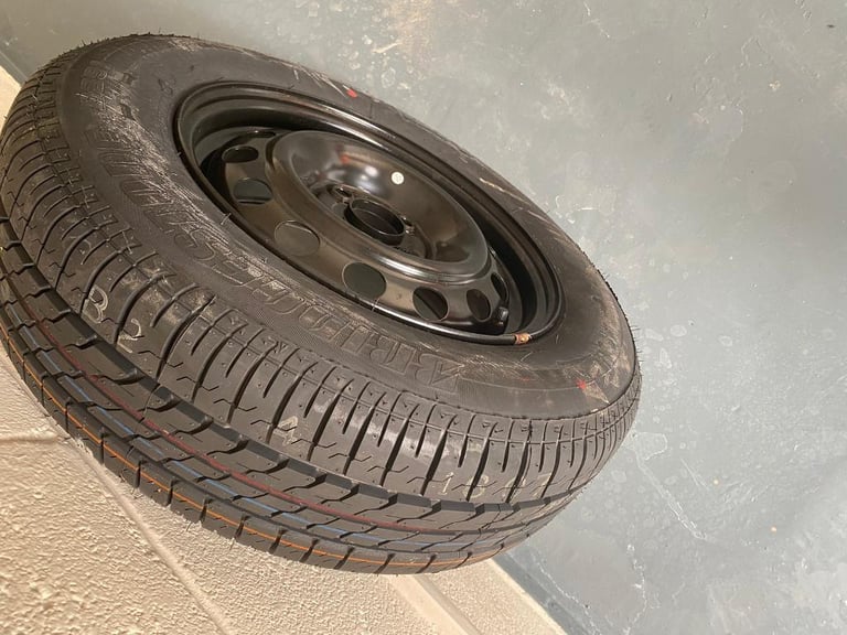 Spare wheel and tyre (not a space saver)Brand New. 