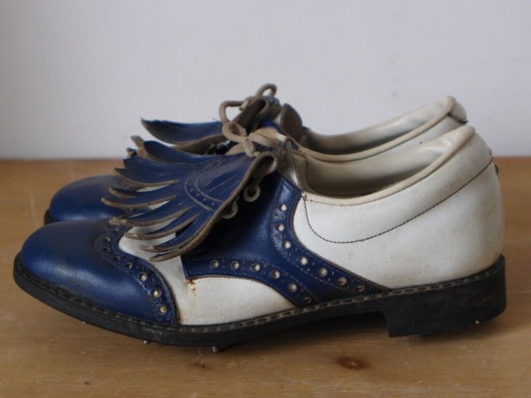 Women’s Vintage Golf Shoes. Size 5 ½ / 5.5 (38). Leather.