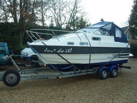 Boat Transport Recovery Service - All UK - All keels -piggyback service - Goods In Transit
