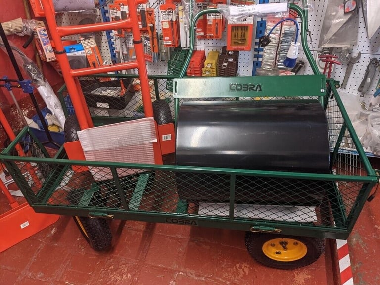 Cobra   HS60 125 LB For spreading fertilizer, spreader   ON SALE save £29.99 