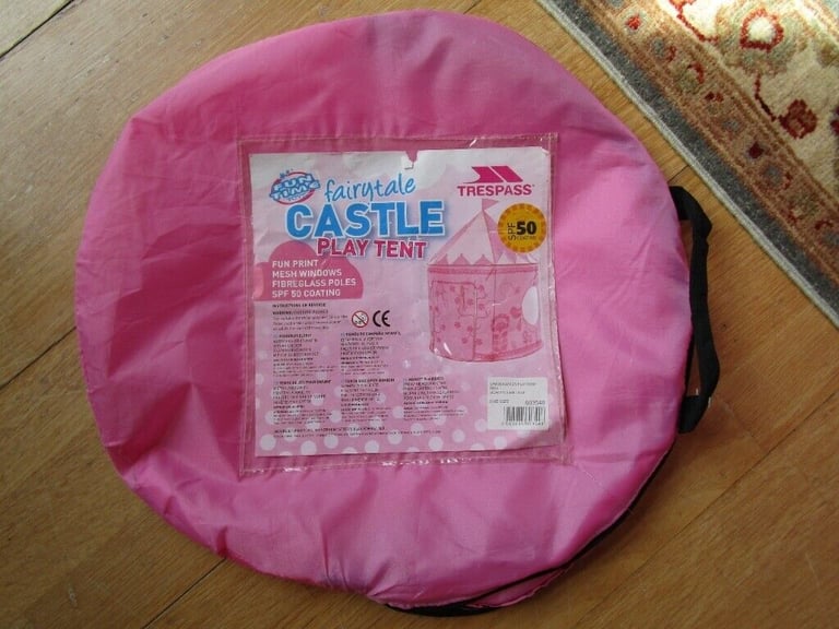 Trespass fairytale sale castle play tent