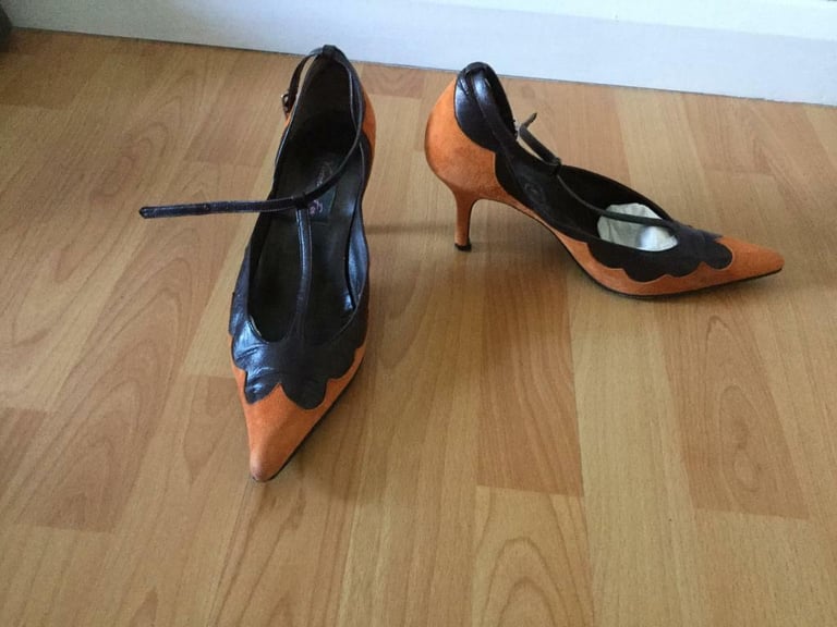 image for SHOES - ORANGE & BROWN