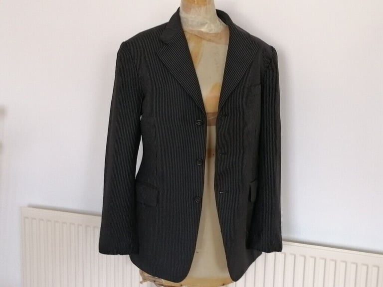 Designer GUCCI Classic Gents Jacket. Size : 50R