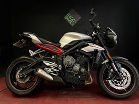 TRIUMPH STREET TRIPLE R 765. 2019. 1 OWNER. 20K. VGC. COMES WITH EXTRAS.