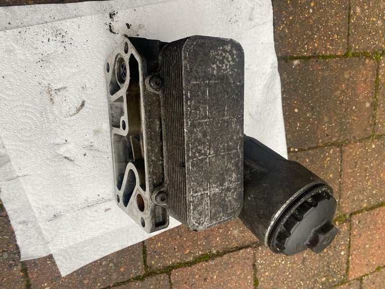 VOLKSWAGEN TRANSPORTER 2007 (T5) Oil Filter Housing 2.5 TDI 070115389E