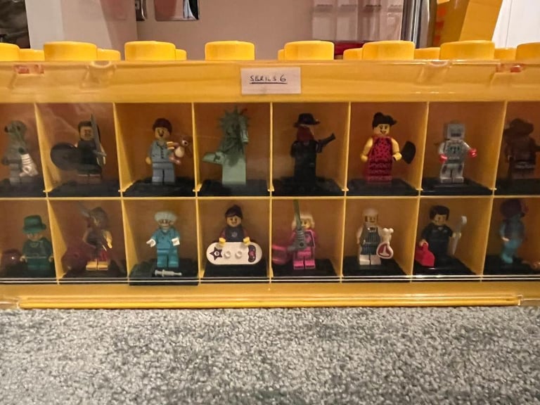 Lego Minifigures - Series 6