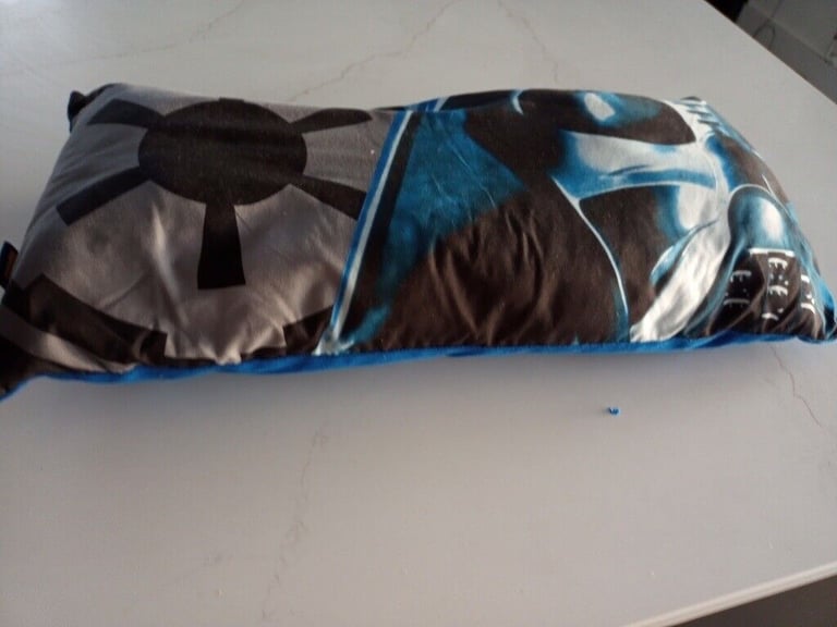 Star Wars sleeping bag and pillow