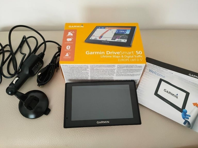 Reduced Garmin DriveSmart 50 Europe LMT-D 5"  GPS