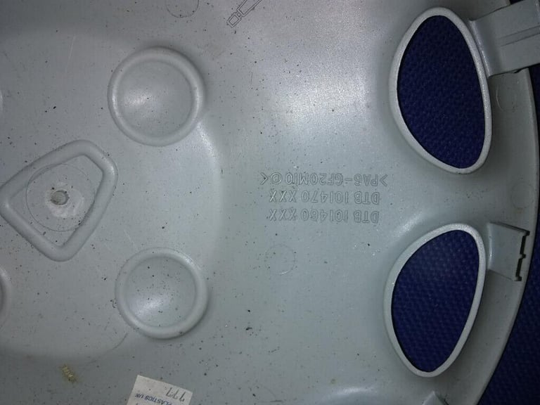 ROVER 200 400 WHEEL TRIMS NEW OLD STOCK DTD101460