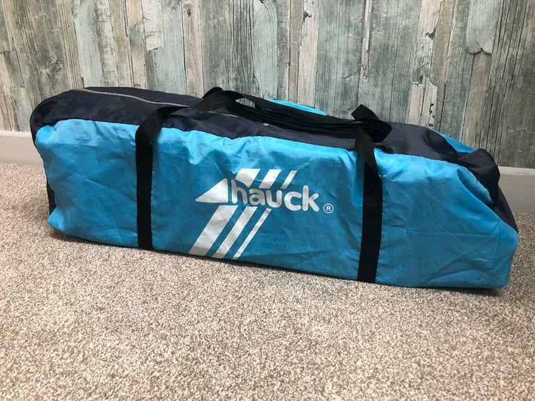 Hauck Dream and Play Travel Cot