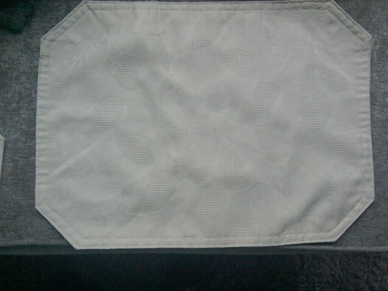 4 large cream self flower pattern  fabric table place mats 