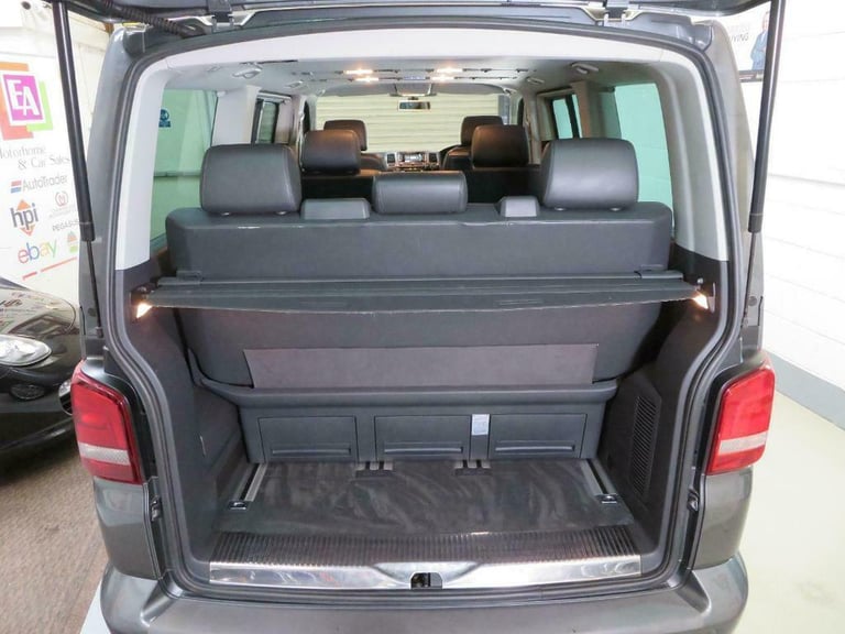 Volkswagen Caravelle 2.0BiTDI ( 180PS ) SWB DSG Executive