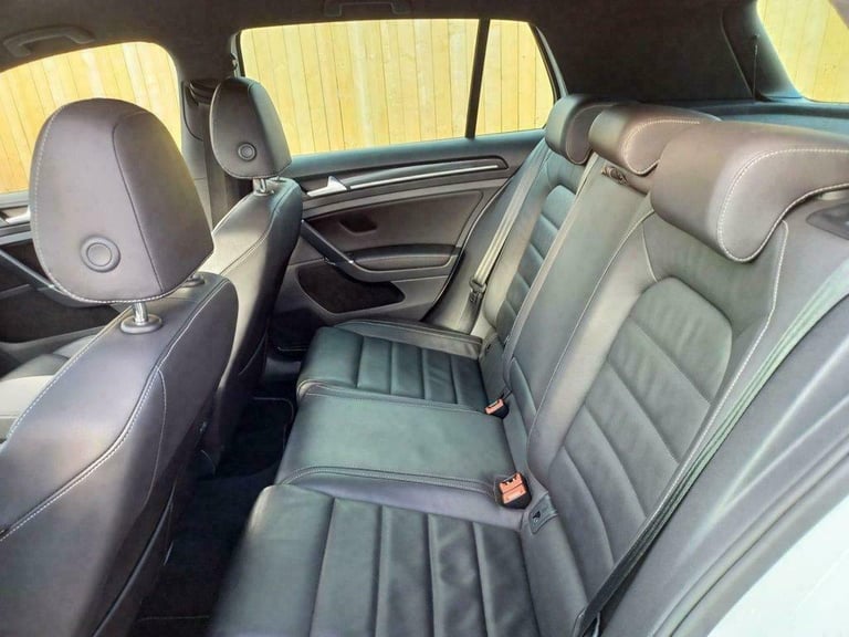 2016 16 VOLKSWAGEN GOLF 2.0 R DSG 5D 298 BHP