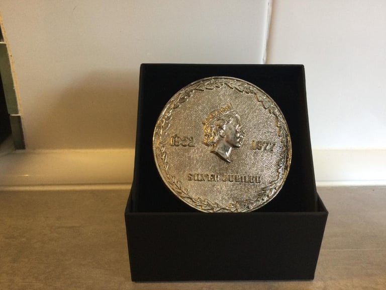 Rare Silver Jubilee Belt Buckle