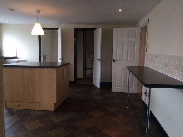 **LET BY** 2 bedroom flat in Barford Street, Longton, STOKEONTRENT