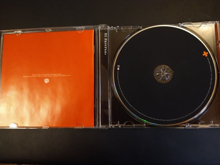 Ed Sheran - PLUS 12 Track CD Album