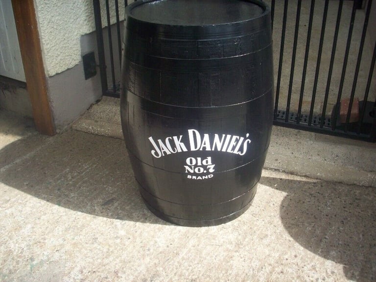 PAINTED TOP GRADE WHISKEY BARRELS WITH LOGO