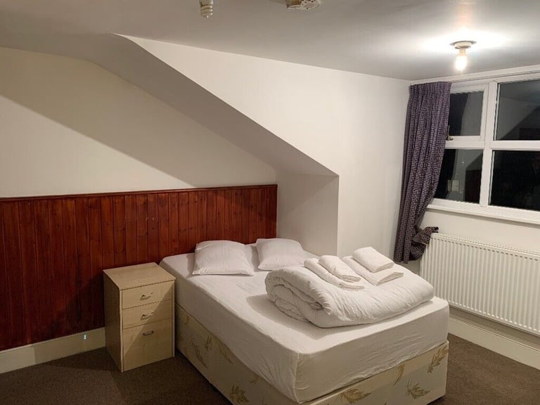 image for Studio Swiss Cottage for Long Lets £1300 Pcm all bills included 