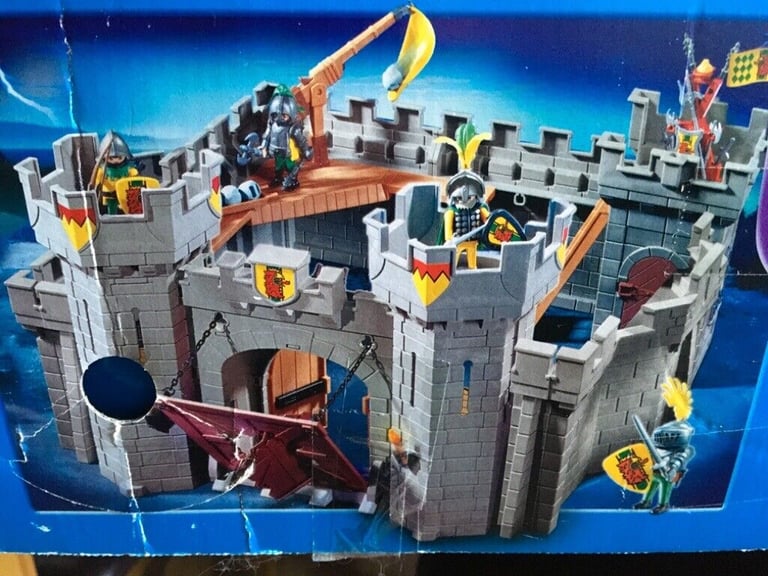 Playmobil Castle With Working Drawbridge & Extra Knights