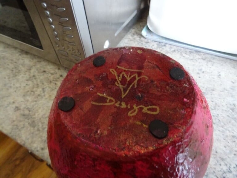  Decorative Pot  - Red/Gold