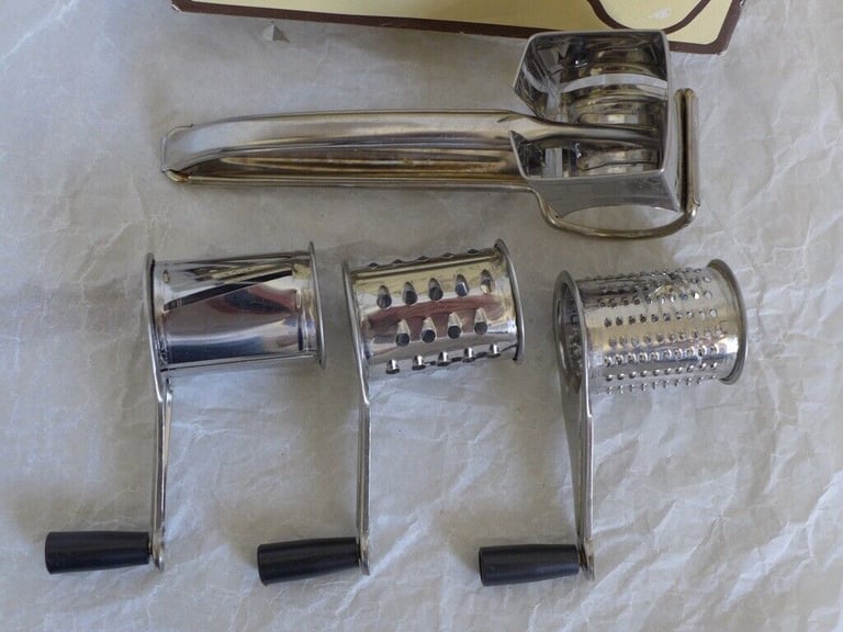 Kitchenalia: a TRIPLE ROTOGRATER. For grating, shredding and slicing. BRAND NEW.