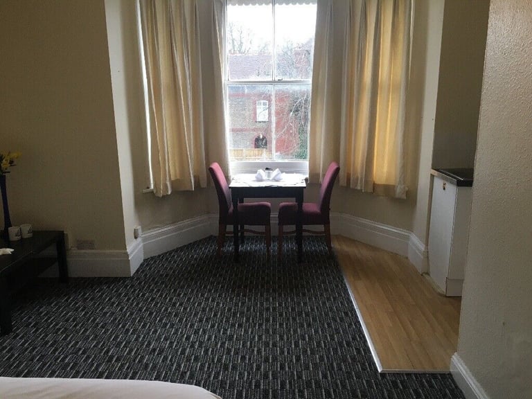 Bedsit short or long term 