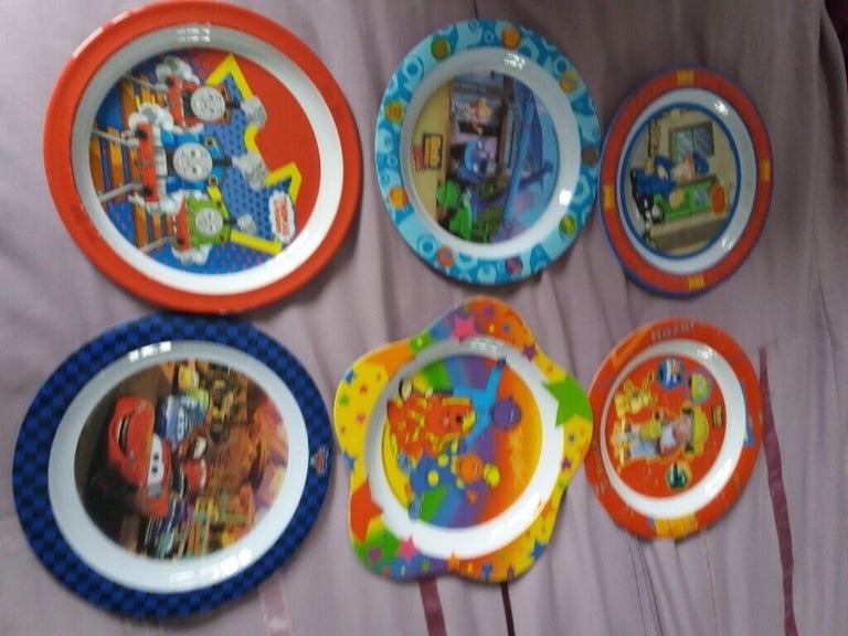 image for Children's Plastic Plates, bowls and cups- different characters - excellent condition 