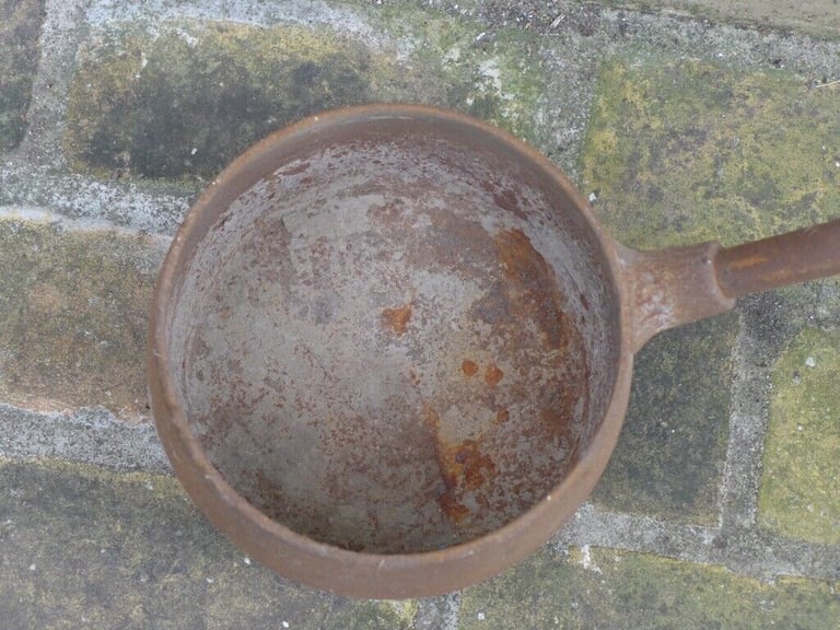 Vintage antique Cast-Iron Cooking Pot Saucepan Cauldron.