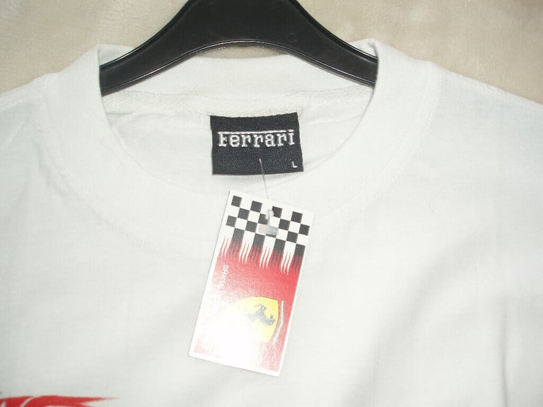 ferrari tee shirt medium 