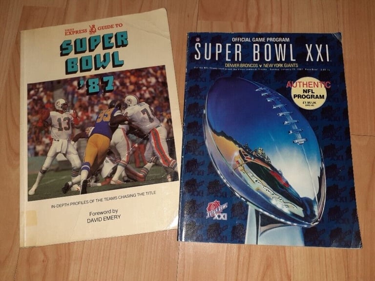 2 x vintage American football book / prog