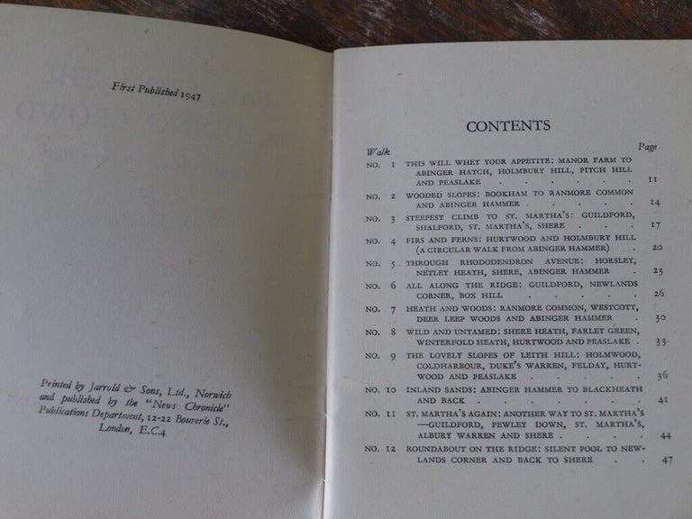 Of interest to walkers and ramblers: TWO VINTAGE BOOKS BOOKLETS EXPLORING THE BEAUTY OF SURREY.