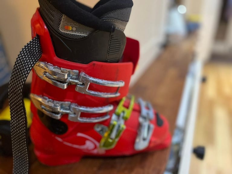 Children's ski deals boots sale