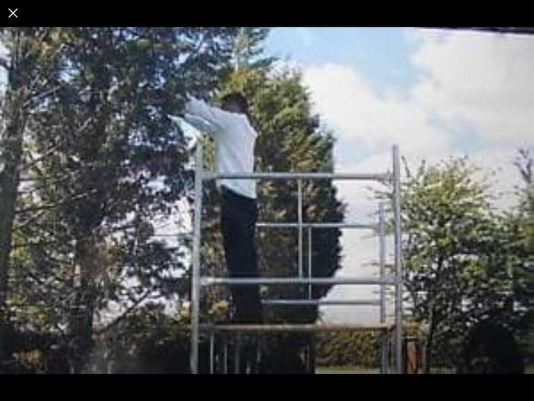SCAFFOLD TOWER- NEW BRITISH STEEL - SAVE ££££s - REPAIR/DIY/BUILD/MAINTENANCE 🇬🇧