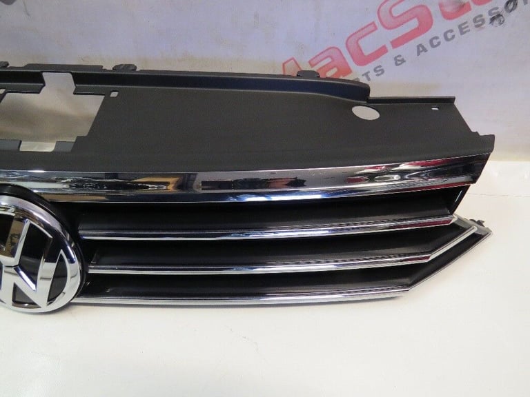 VW PASSAT B8 FRONT GRILL GENUINE PART XENON VERSION 2015-ON 3G0 853 653