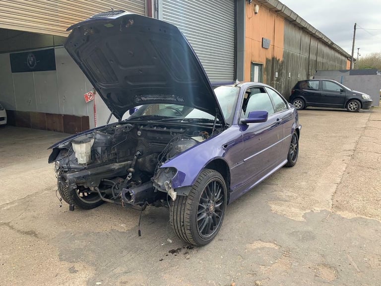 BMW E46 318CI 2004 COUPE FOR BREAKING 