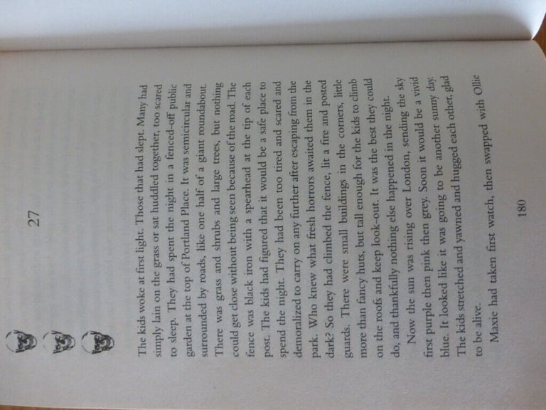 3x Charlie Higson The Enemy books (The Enemy, The Dead, The Fear) - teen fiction