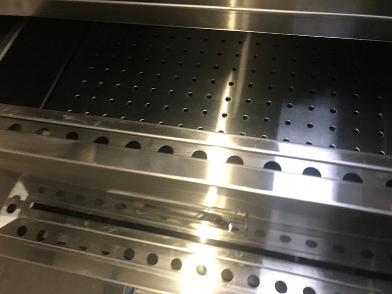 HCW5 Stile Chicken Display Cabinet With Original HP Componets