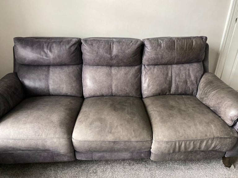 Reclining 3+2 seater sofa