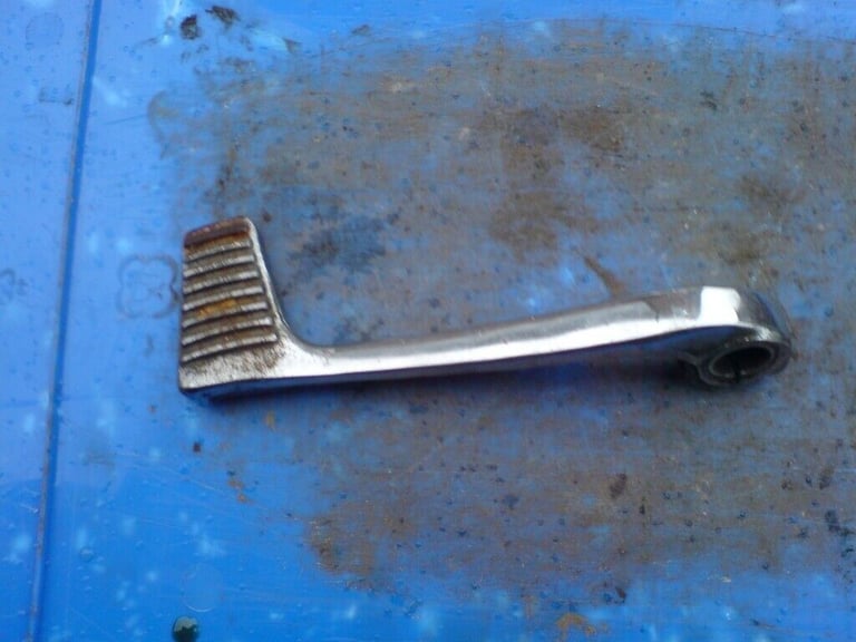 image for HONDA VFR 400 VFR400 NC21 NC24 STEEL REAR BRAKE PEDAL