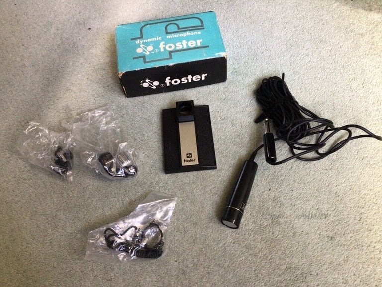 BRAND NEW/BOXED MICROPHONE DYNAMIC FOSTER