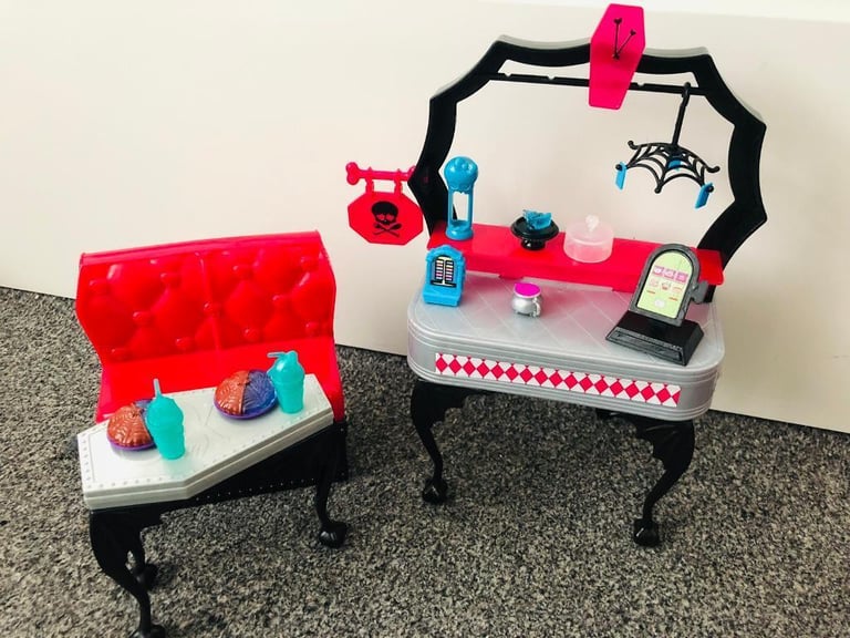 image for Monster High Die-Ner play set furniture & accessories