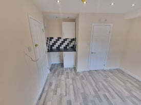 Brand NEW Studio Flat Available in Battersea, Wandsworth SW11 