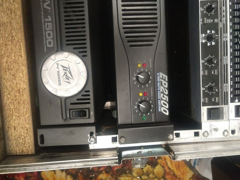 x2 Amplifiers,with crossover and graphic equalizer