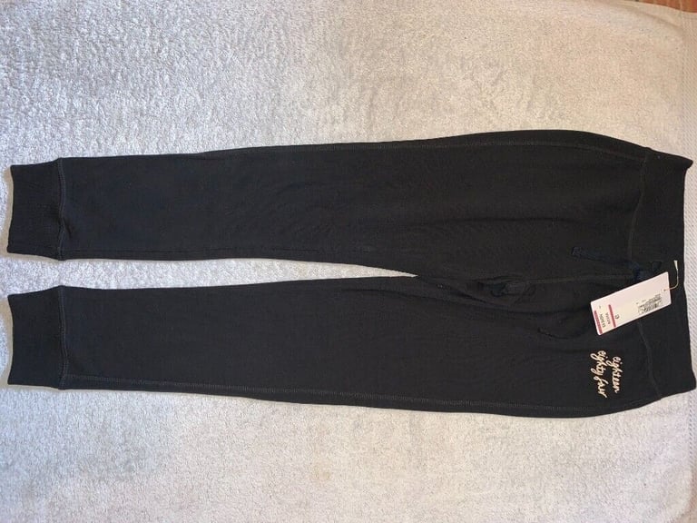image for New M&S Girls Black Jogging Bottoms Age 9-10 Years IP1