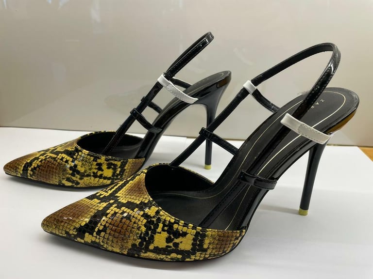 image for Elegant sling back