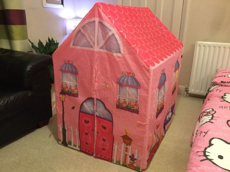 Second hand kids clearance play house