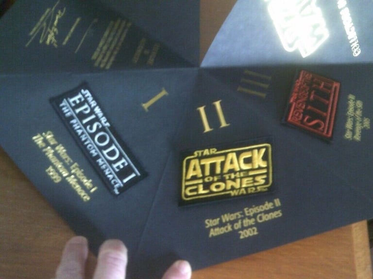 STAR WARS  EMBROIDERED EMBLEMS   NEW  BUYER COLLECTS 