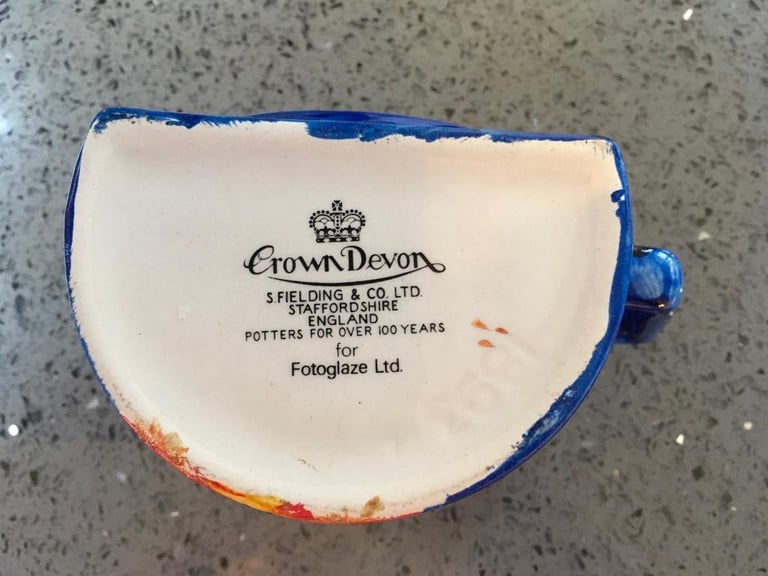 Crown Devon Cat Mug